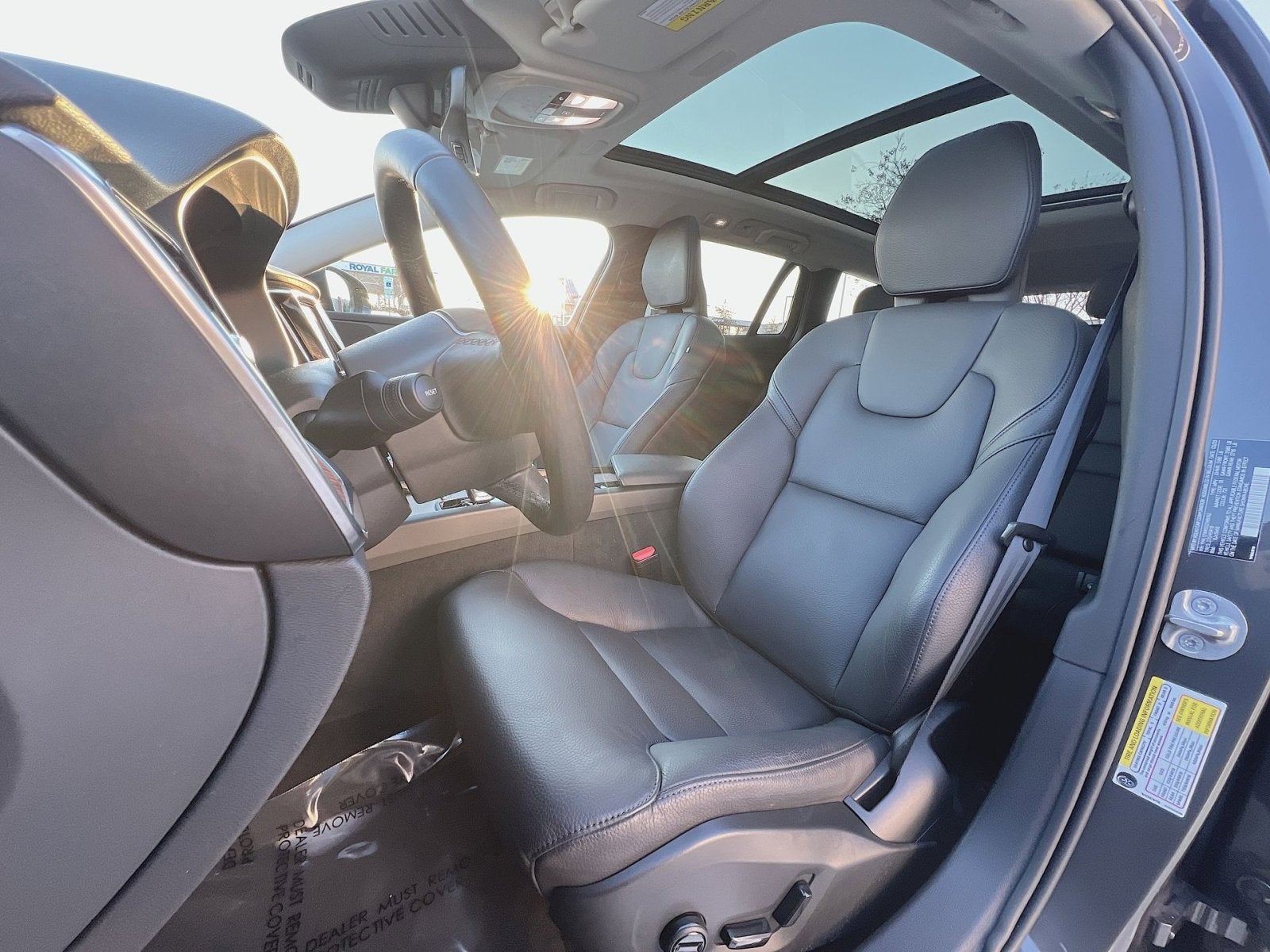 2025 Volvo V60 Cross Country B5 Plus