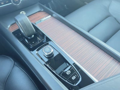 2025 Volvo V60 Cross Country B5 Plus