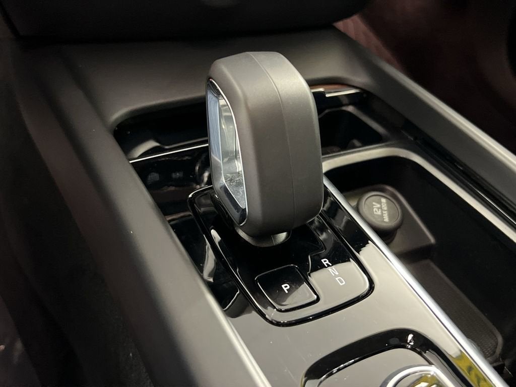 2024 Volvo V60 Cross Country B5 Plus