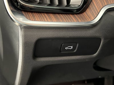 2024 Volvo V60 Cross Country B5 Plus