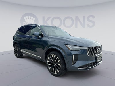 2025 Volvo XC90 B5 Plus