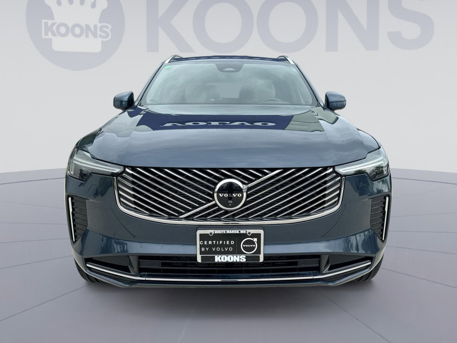 2025 Volvo XC90 B5 Plus