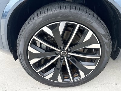 2025 Volvo XC90 B5 Plus