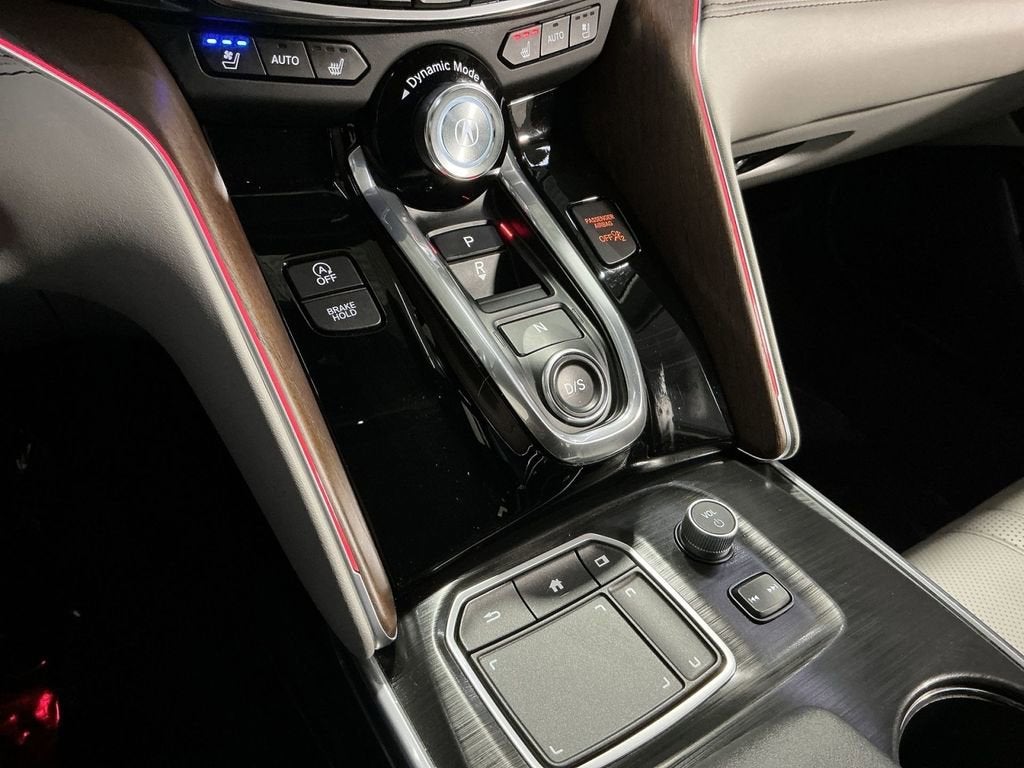 2022 Acura TLX w/Advance Package
