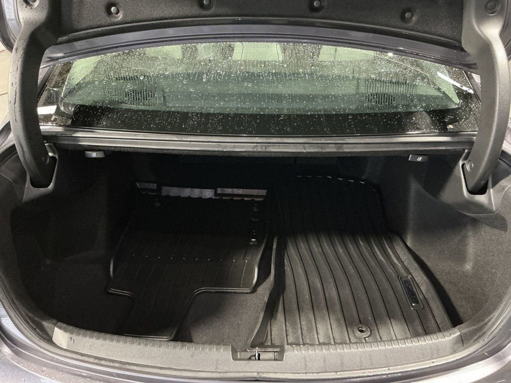 2022 Acura TLX w/Advance Package