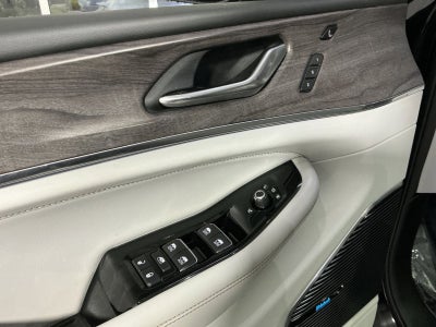 2023 Jeep Grand Cherokee Overland