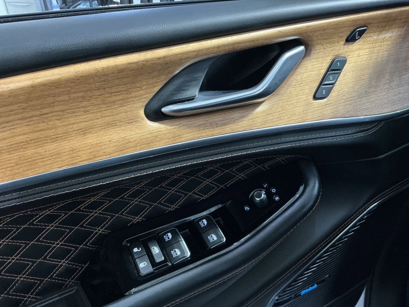 2025 Jeep Grand Cherokee L Summit Reserve