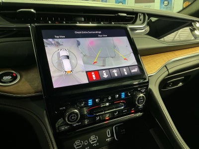 2025 Jeep Grand Cherokee L Summit Reserve