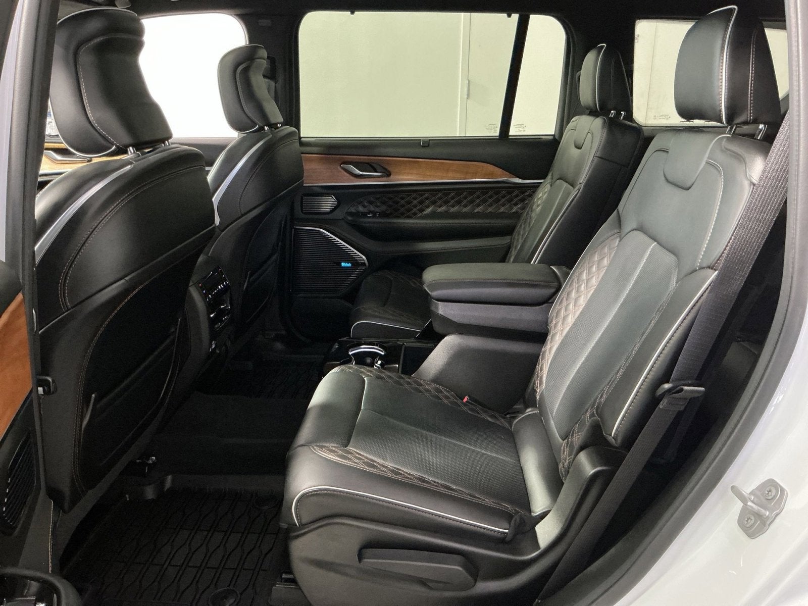 2025 Jeep Grand Cherokee L Summit Reserve