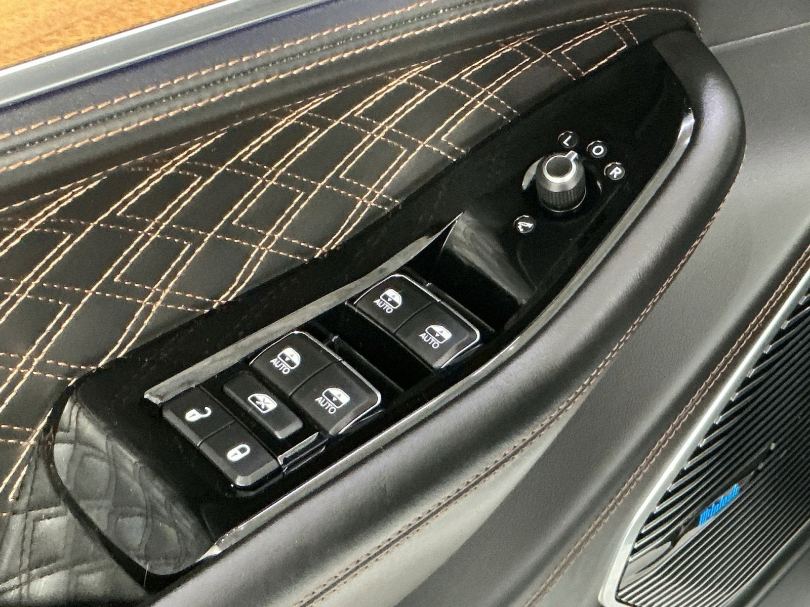 2022 Jeep Grand Cherokee L Summit Reserve