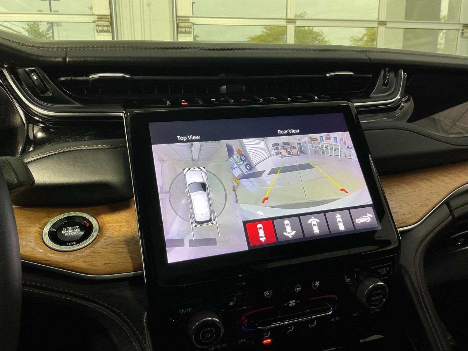 2022 Jeep Grand Cherokee L Summit Reserve