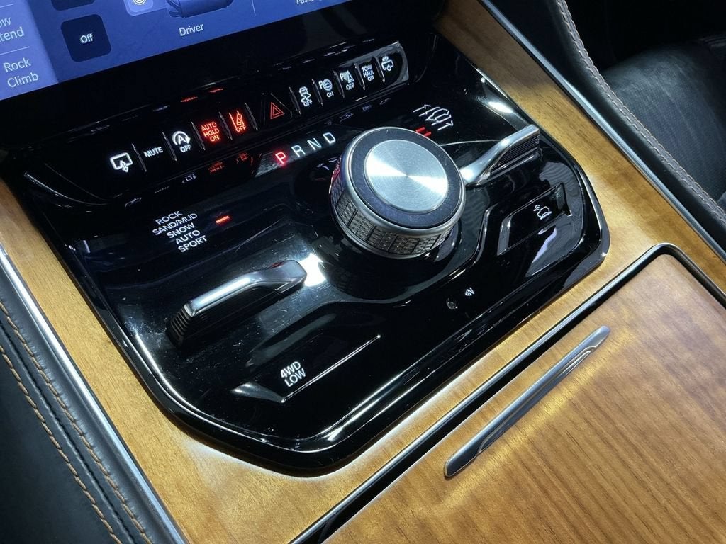 2023 Jeep Grand Wagoneer Series III