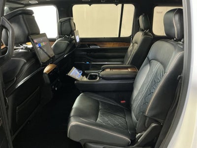 2023 Jeep Grand Wagoneer Series III