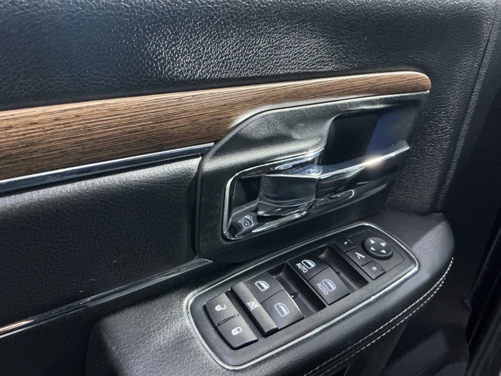 2017 RAM 1500 Laramie