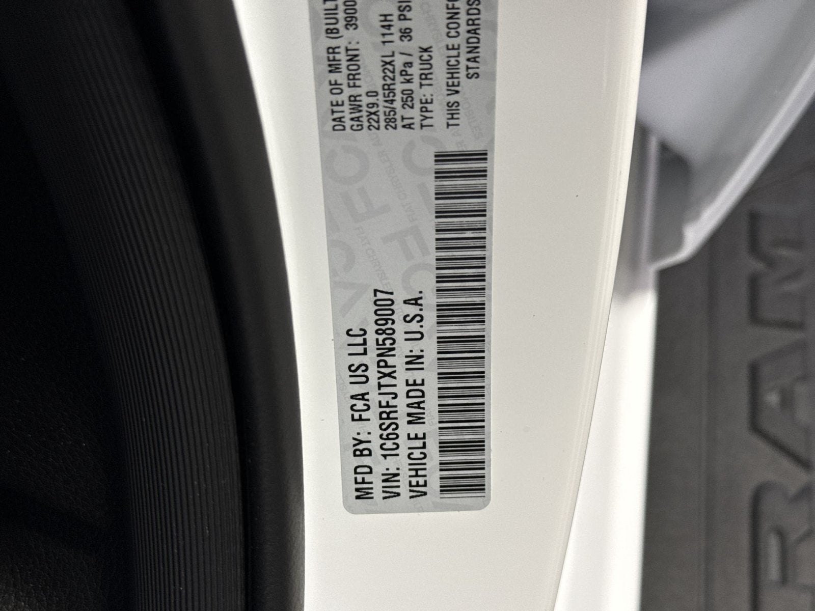2023 RAM 1500 Laramie