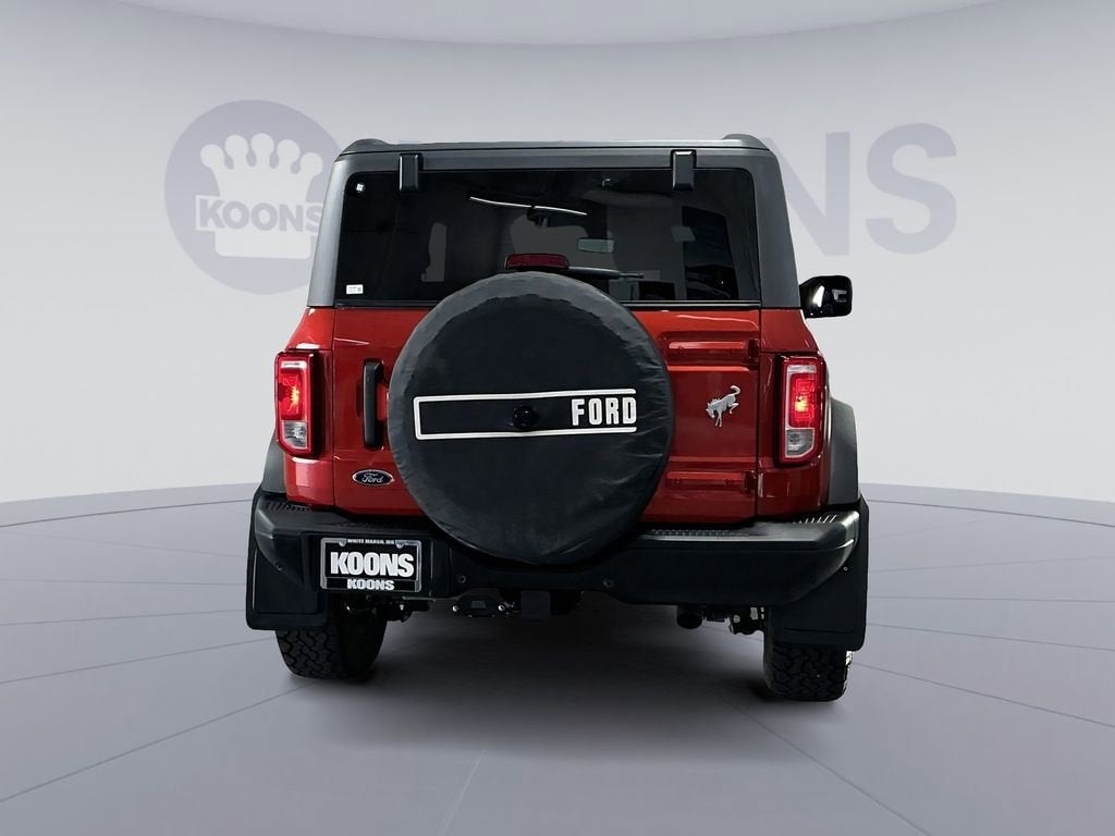 2023 Ford Bronco Base