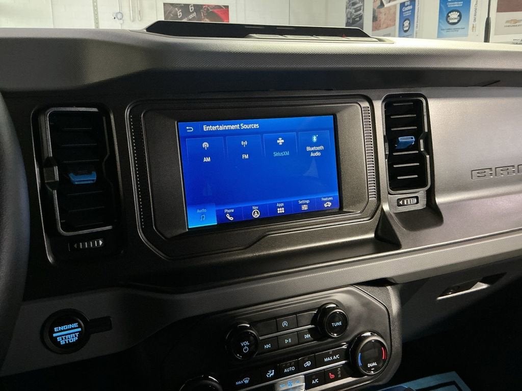 2023 Ford Bronco Base