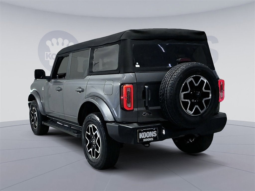 2023 Ford Bronco Base