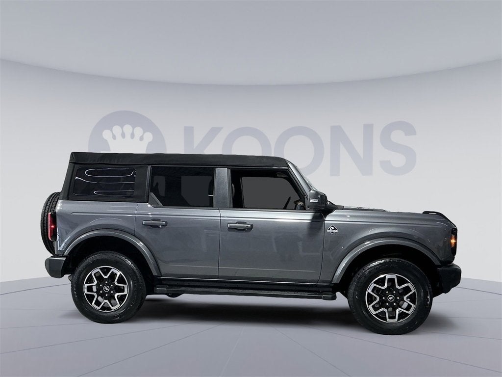2023 Ford Bronco Base