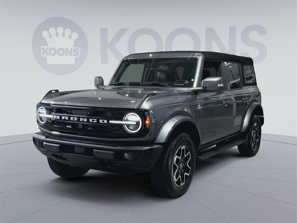 2023 Ford Bronco Base