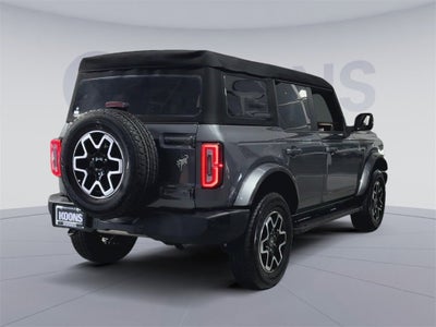 2023 Ford Bronco Base