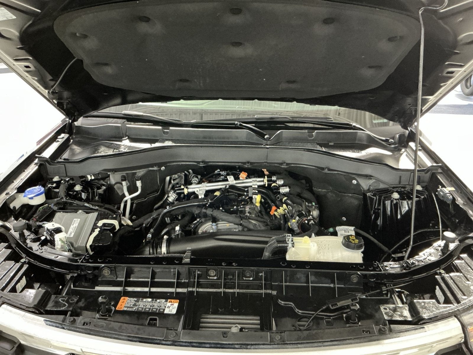 2026 Ford Explorer Active w/100A Pkg