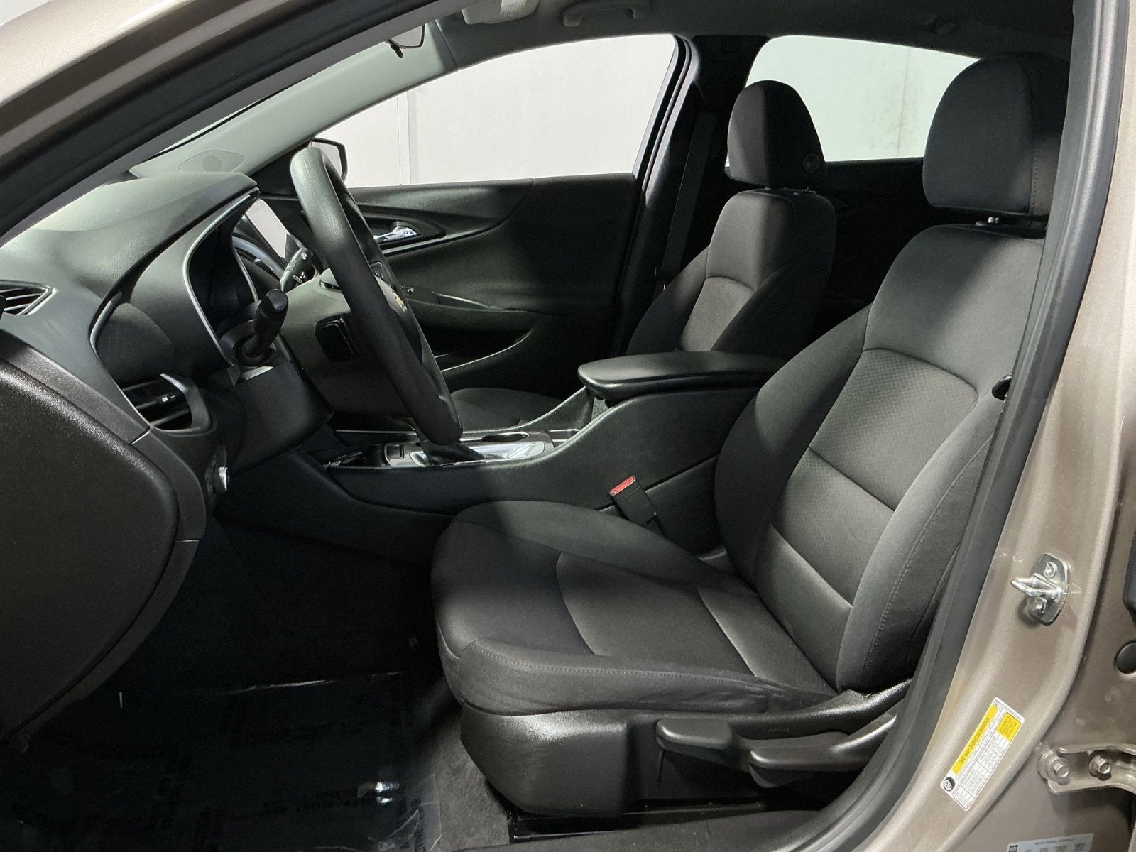2022 Chevrolet Malibu LS
