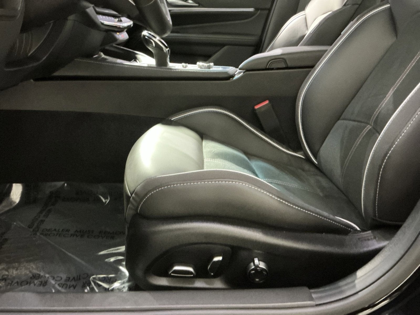 2025 Cadillac CT4-V V-Series Blackwing