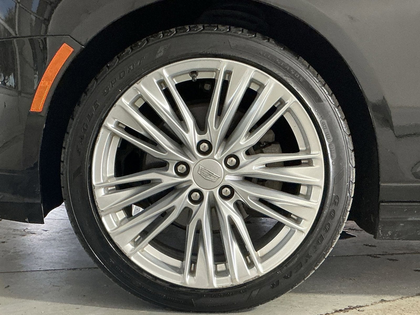 2023 Cadillac CT4 Premium Luxury