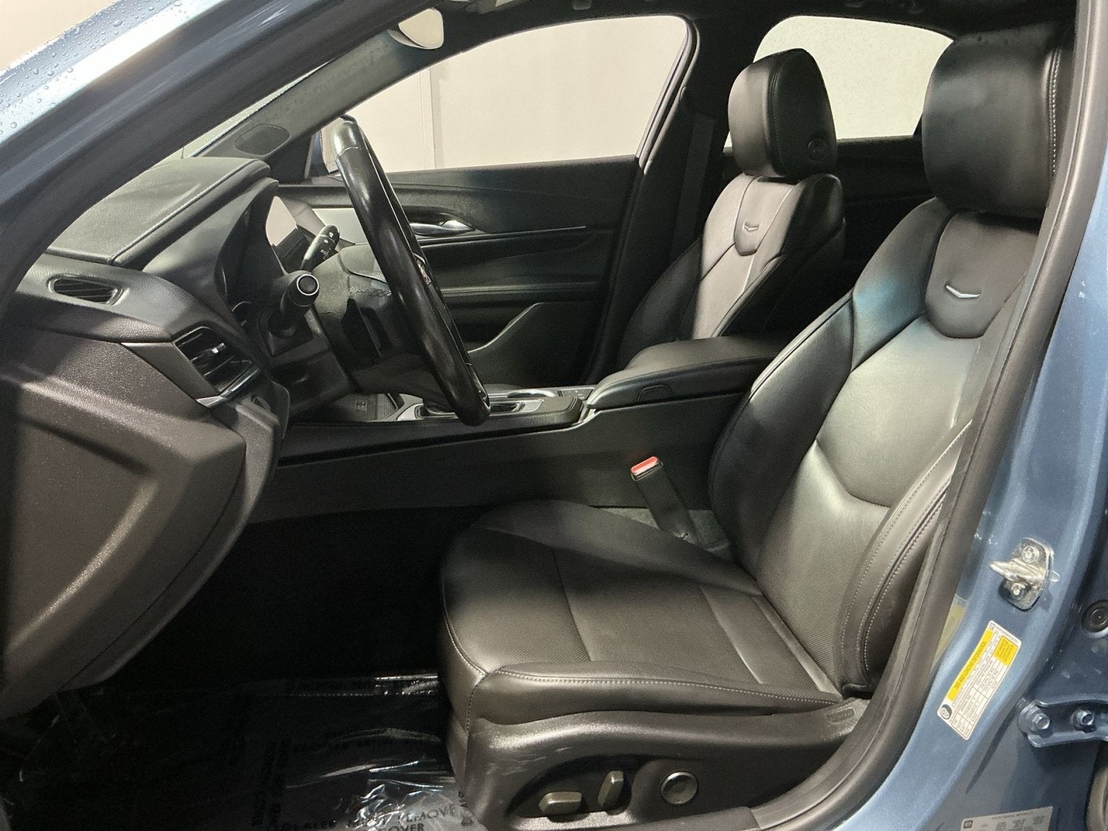 2023 Cadillac CT4 Premium Luxury