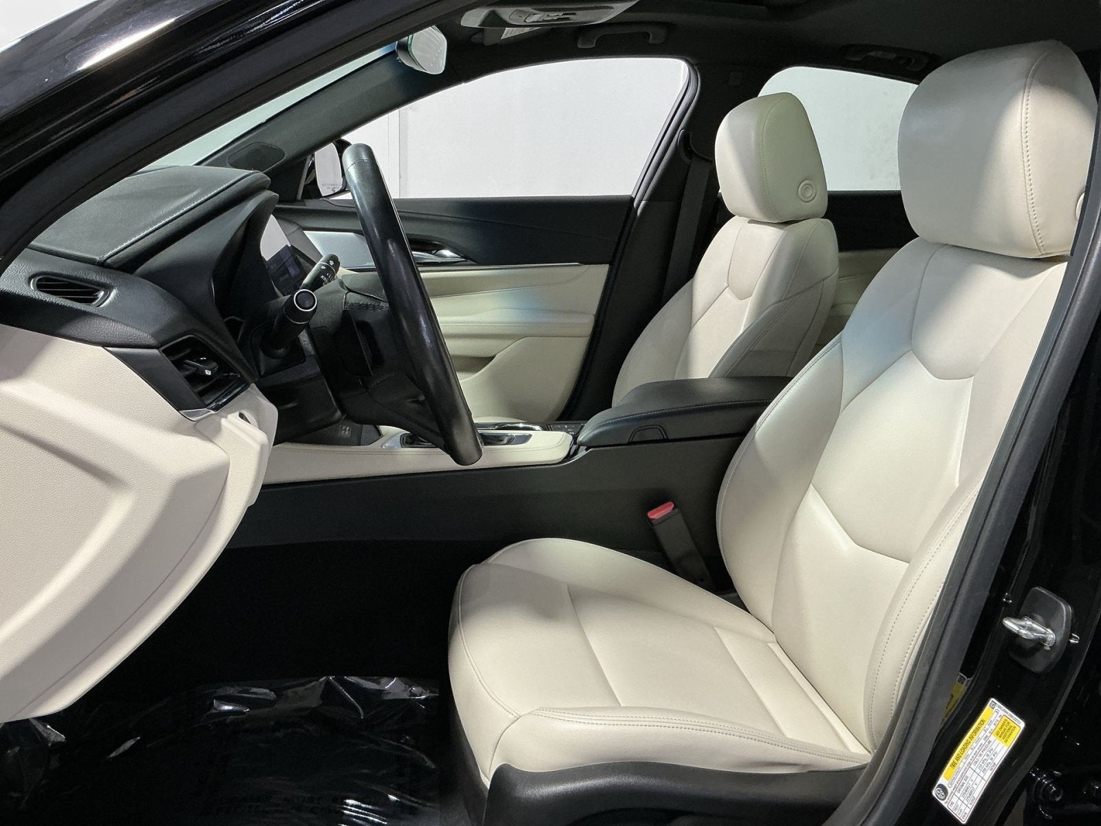 2024 Cadillac CT4 Luxury