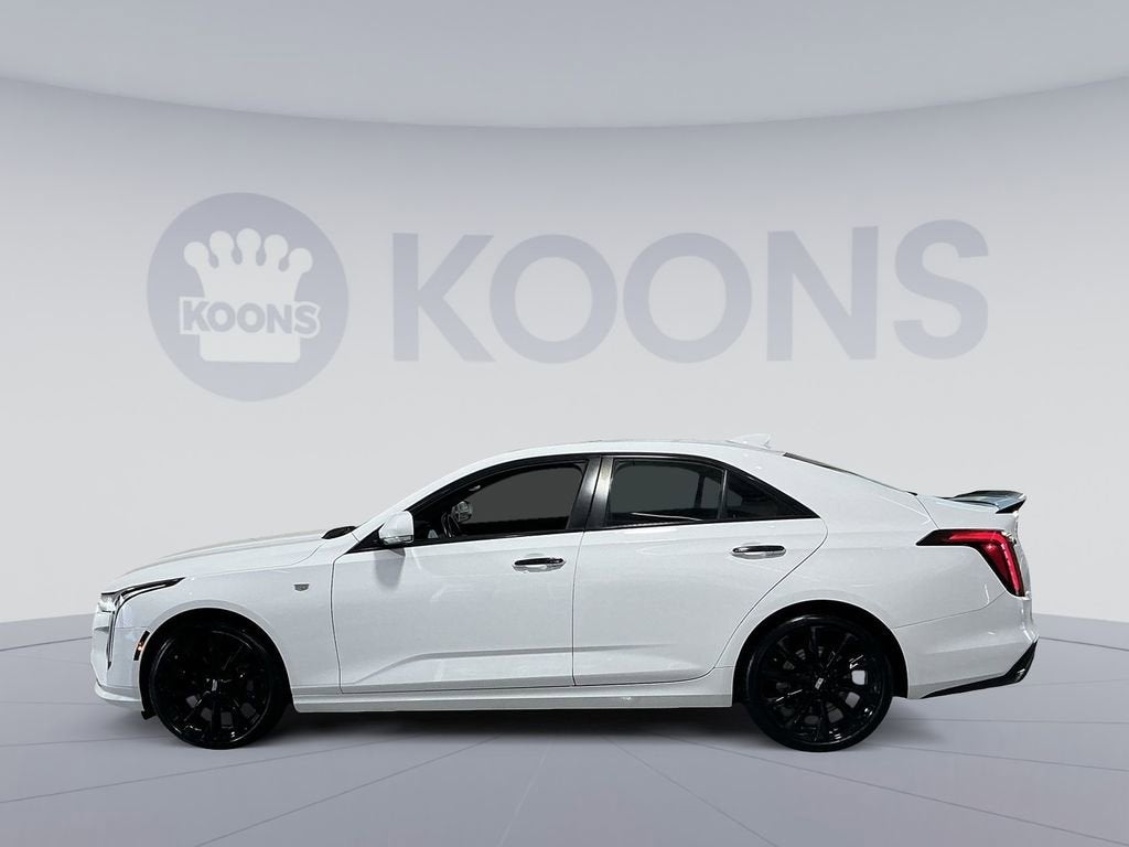 2023 Cadillac CT4 Luxury