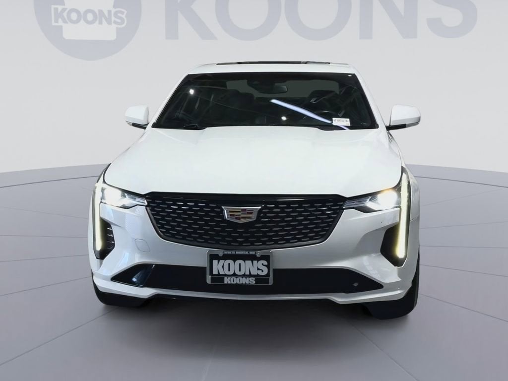 2023 Cadillac CT4 Luxury