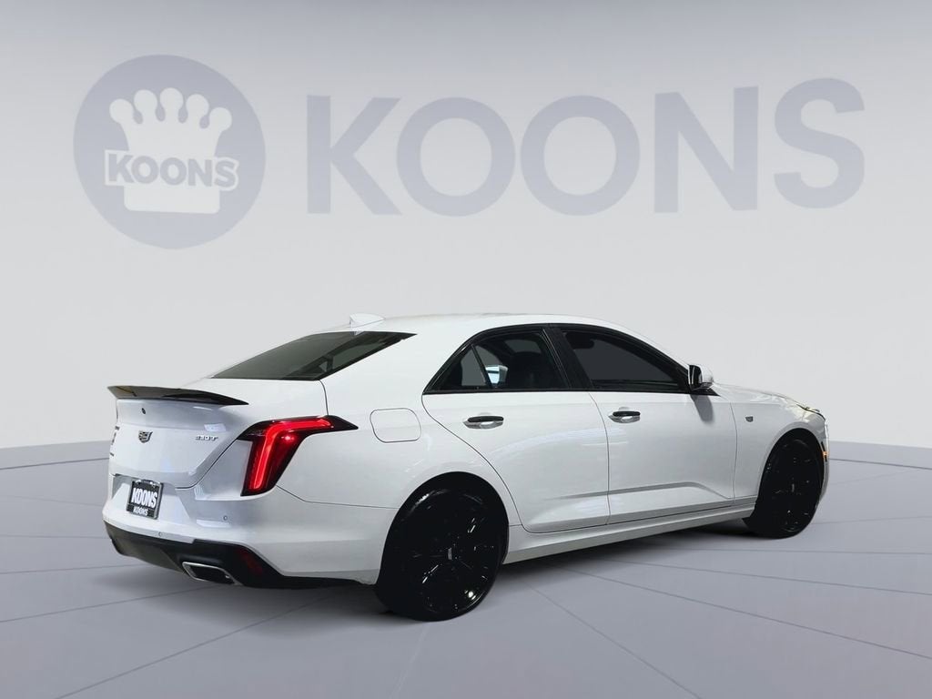 2023 Cadillac CT4 Luxury