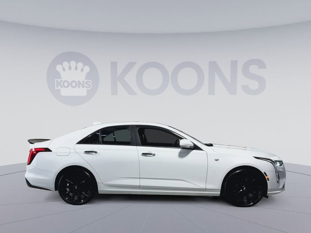 2023 Cadillac CT4 Luxury