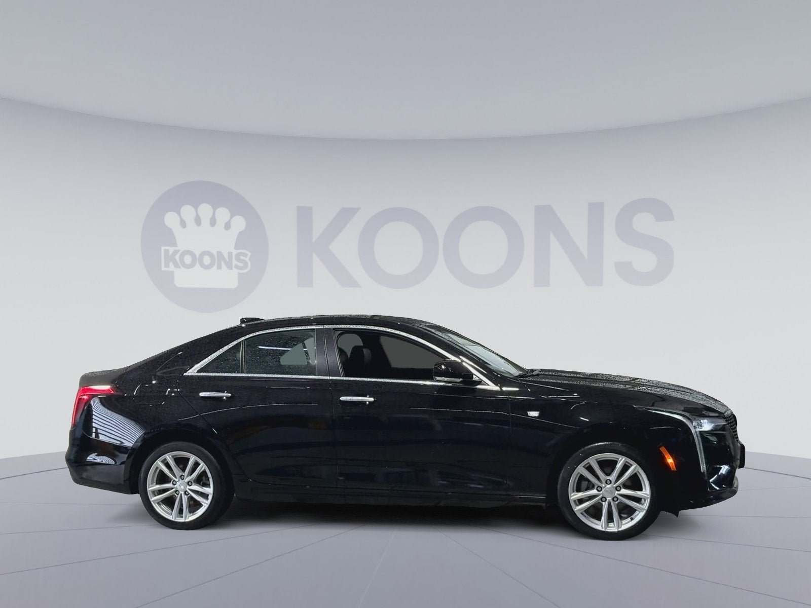 2023 Cadillac CT4 Luxury