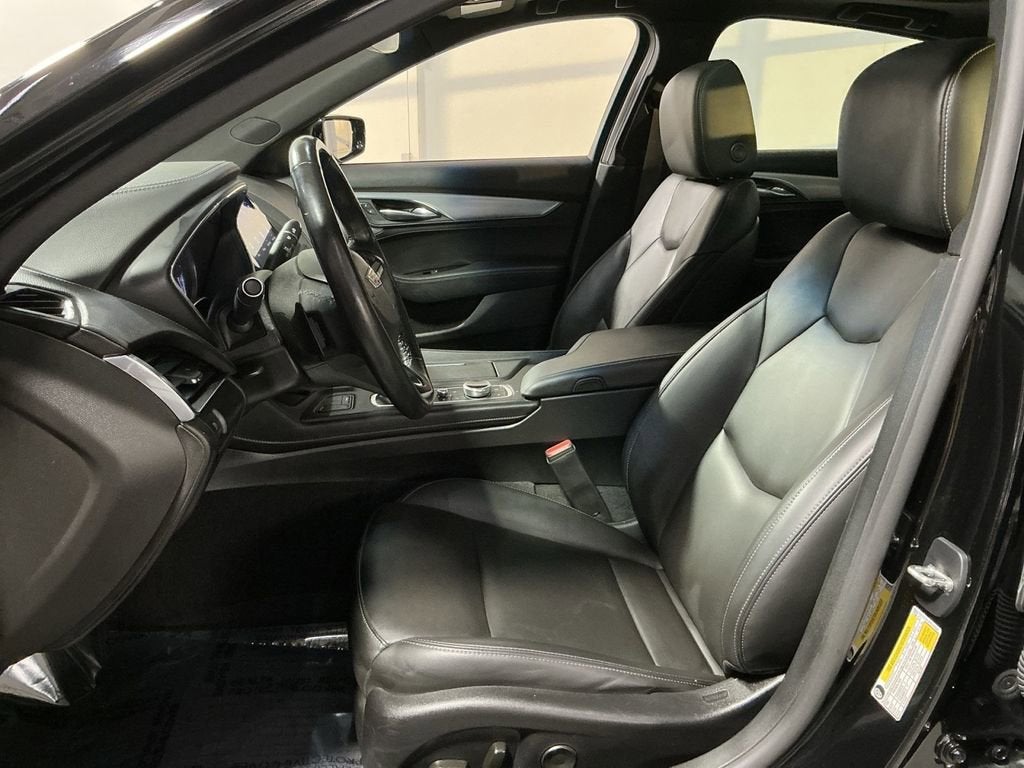 2023 Cadillac CT5 Luxury