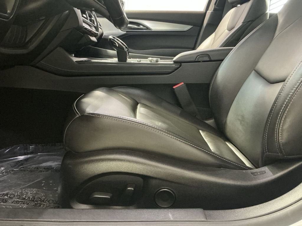 2023 Cadillac CT5 Luxury