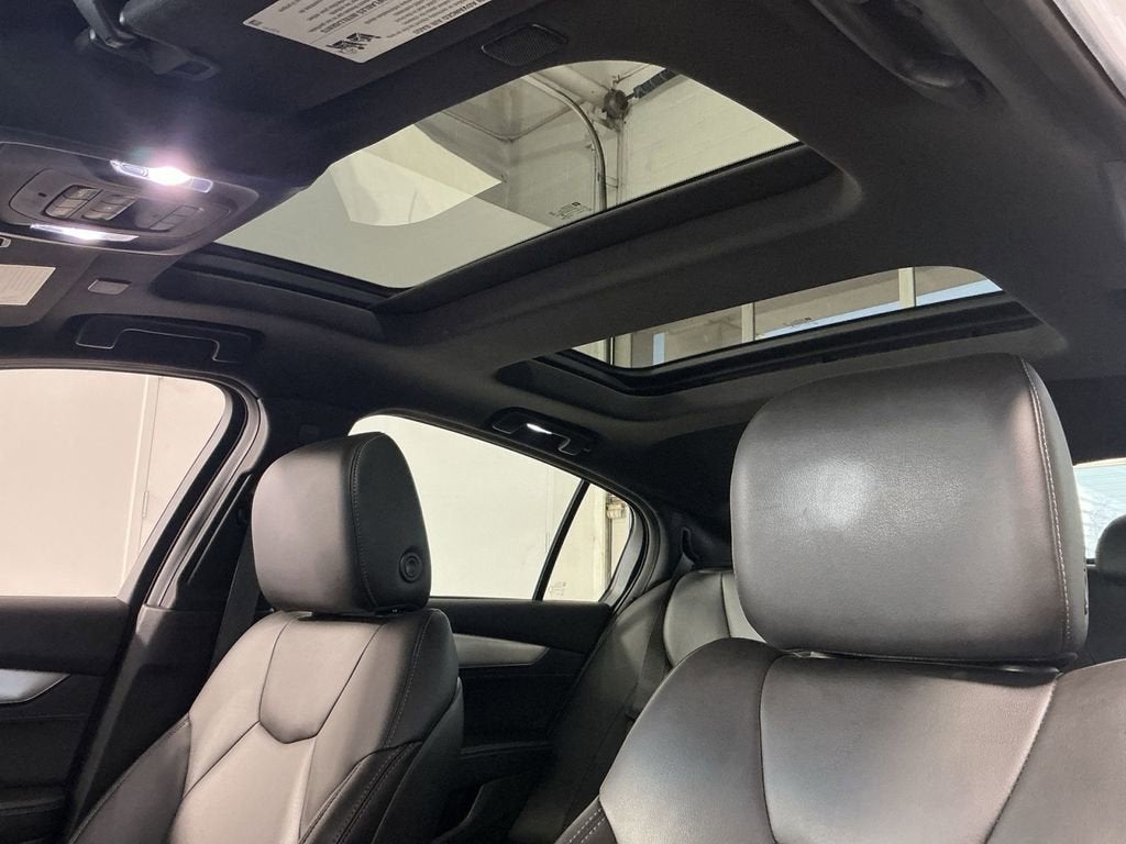 2023 Cadillac CT5 Luxury