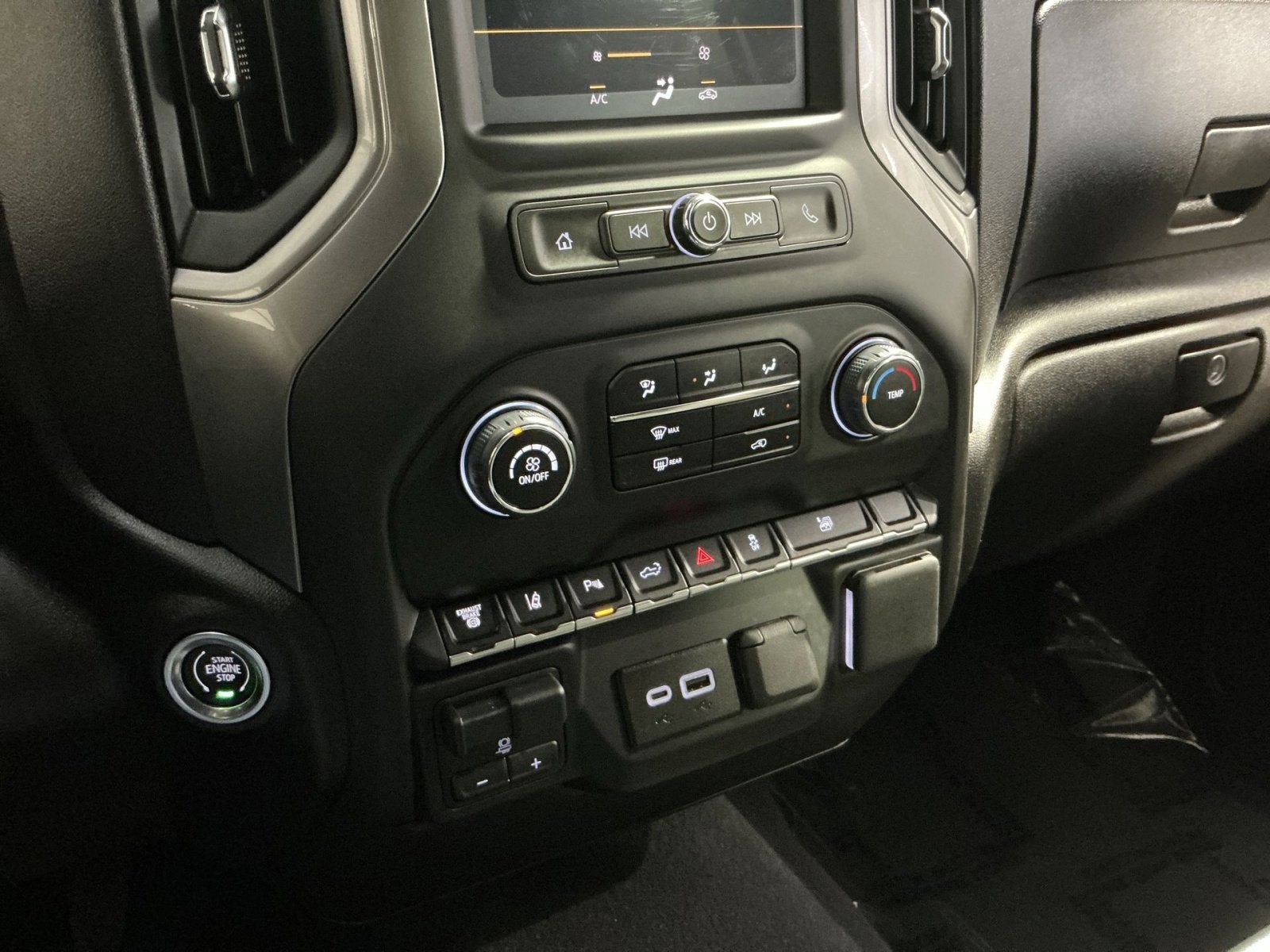 2025 Chevrolet Silverado 2500 HD Custom