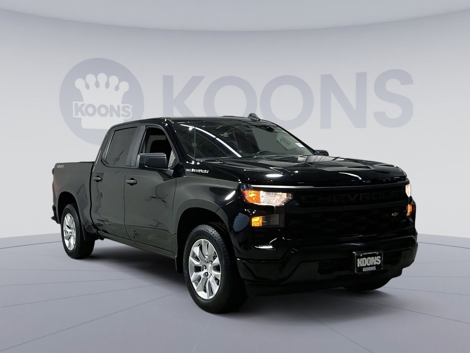 2023 Chevrolet Silverado 1500 Custom