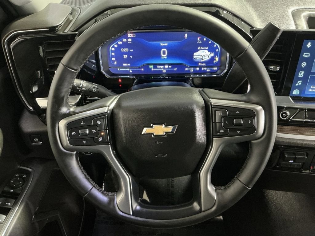 2025 Chevrolet Silverado 1500 LT (2FL)