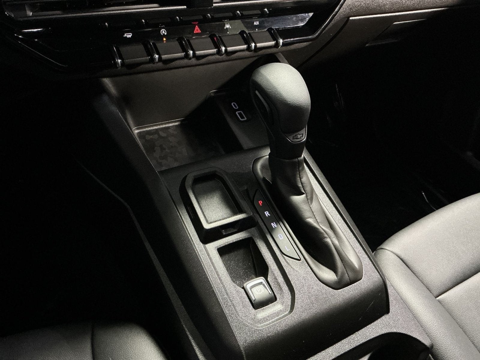 2024 Chevrolet Colorado WT