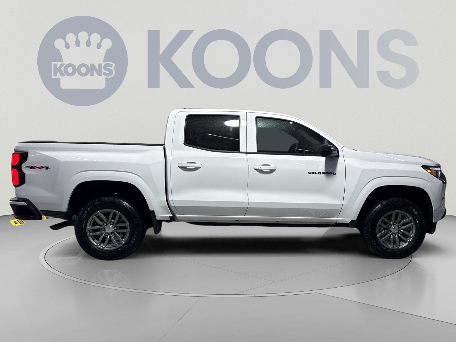 2025 Chevrolet Colorado WT/LT