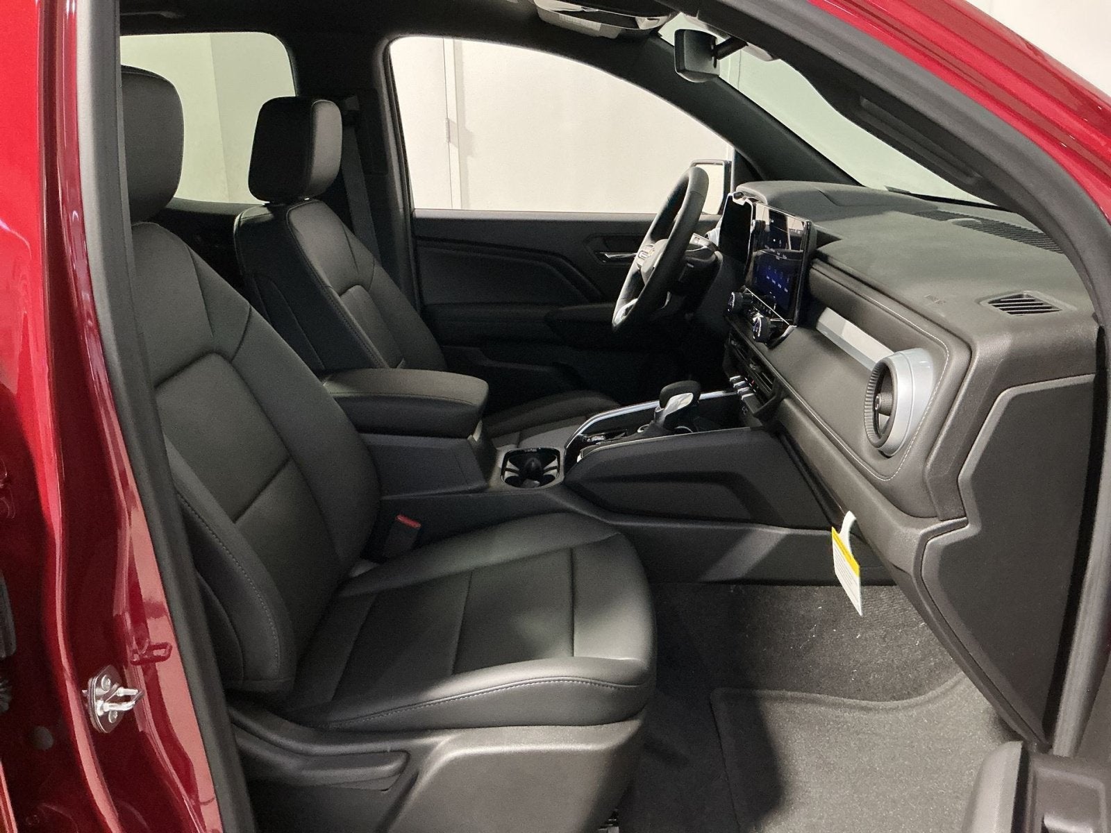 2026 Chevrolet Colorado LT - Photo 23
