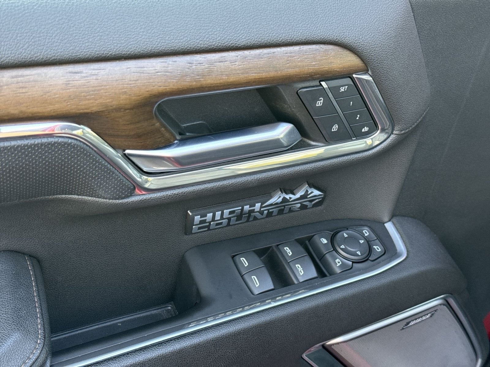 2023 Chevrolet Silverado 1500 High Country