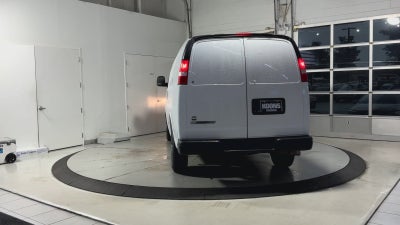 2022 Chevrolet Express Cargo 2500 WT