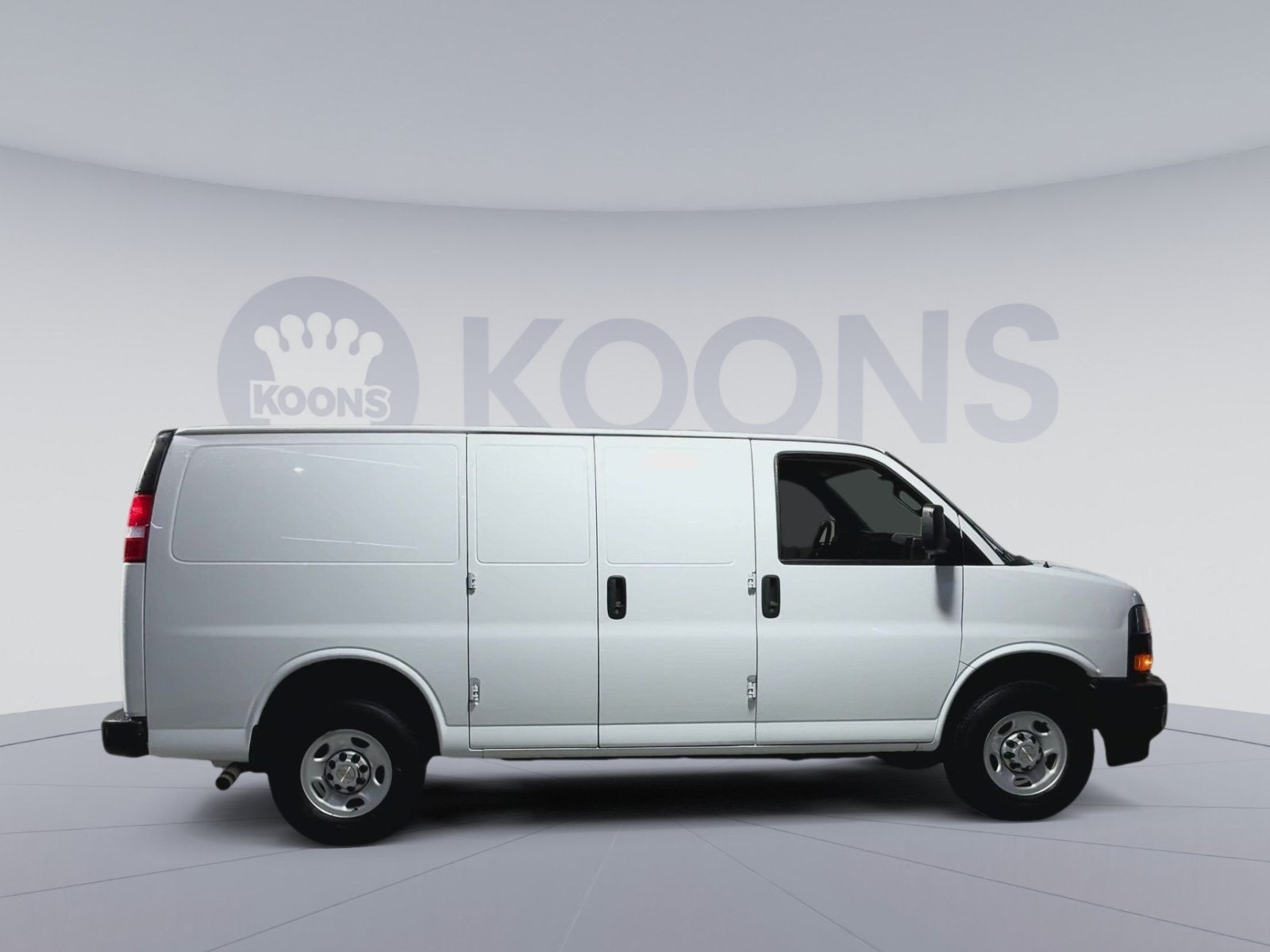 2022 Chevrolet Express Cargo 2500 WT