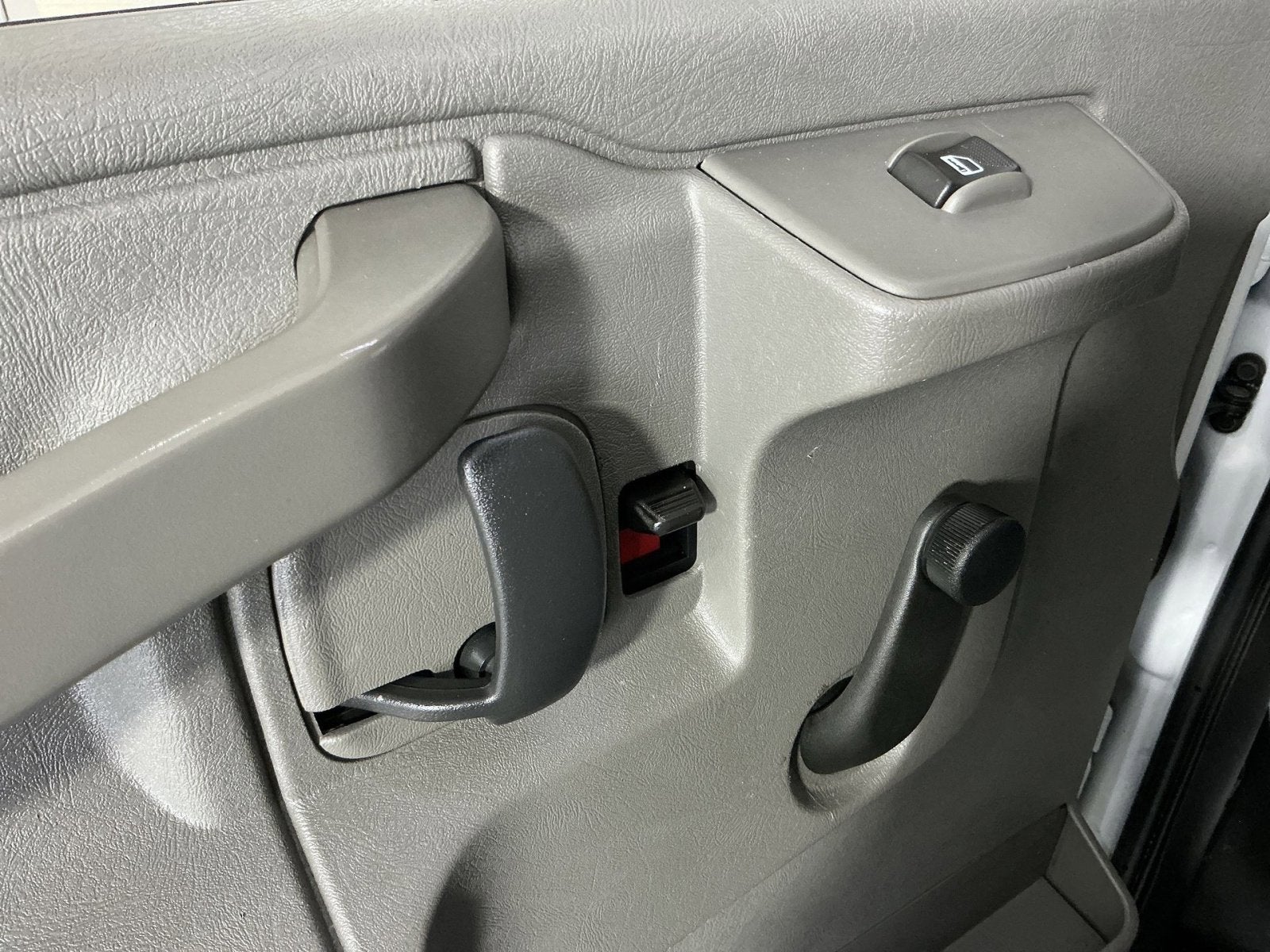 2019 Chevrolet Express Cargo 2500 RWD 2500 135"