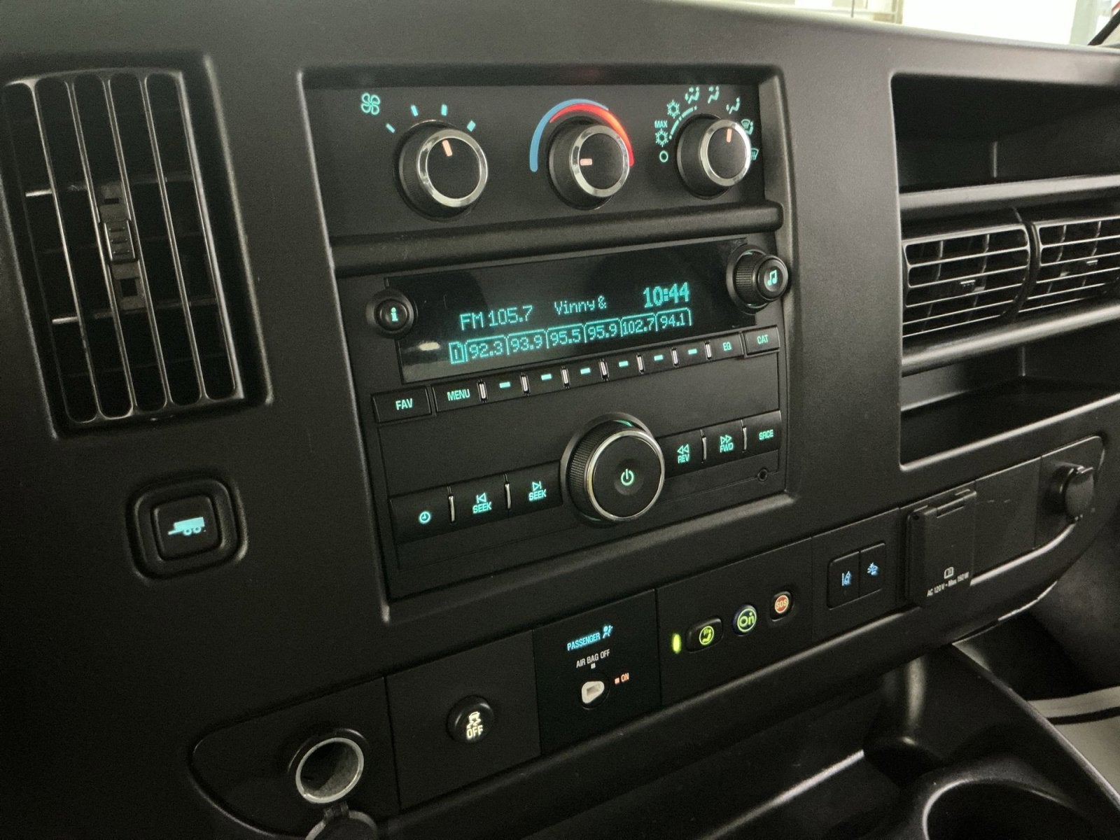 2019 Chevrolet Express Cargo 2500 RWD 2500 135"